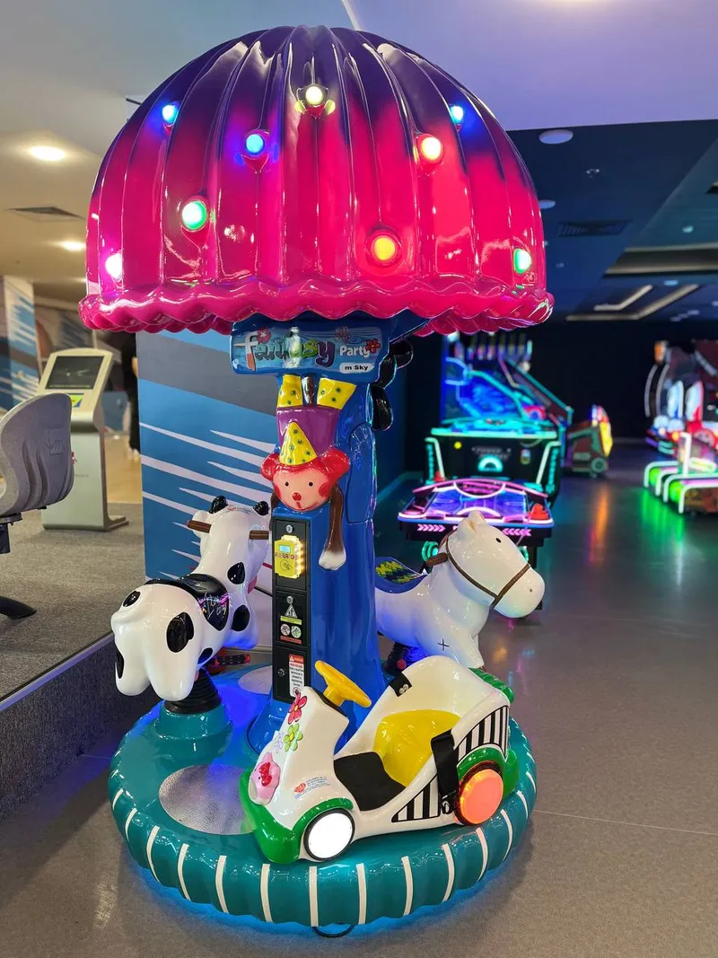 Ad günü — Funland Baku Mall